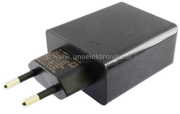 NAPAJALNIK 230VAC / 5VDC 4 IZHODI USB